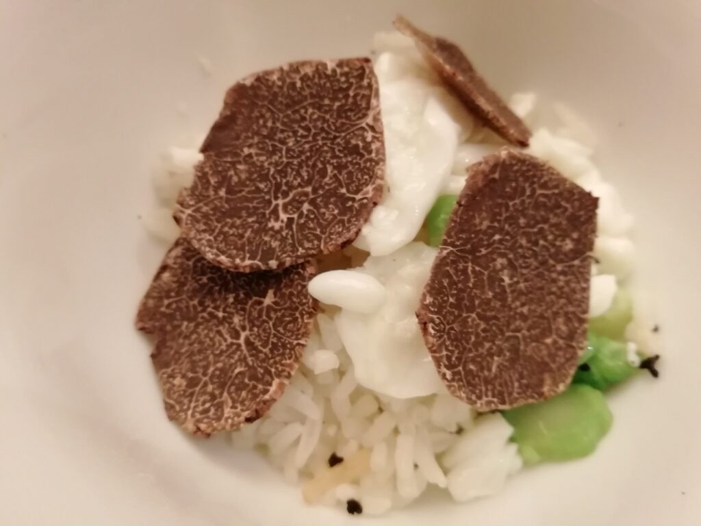 Panfried-rice-dried-scallops-and-black-truffle-1024x768-1
